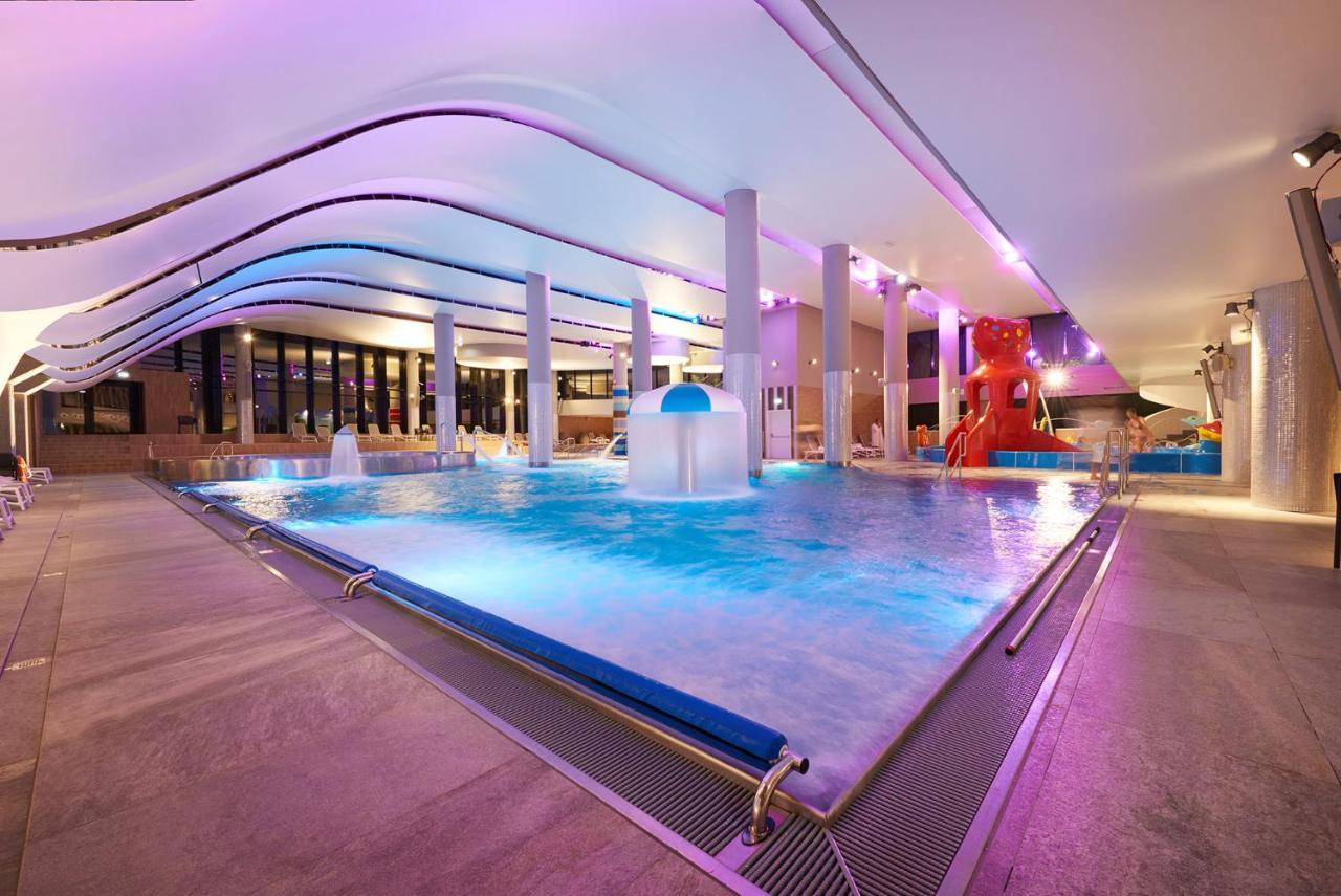 Vacationclub - Baltic Park Fort Apartament E.115 Swinoujscie Dış mekan fotoğraf